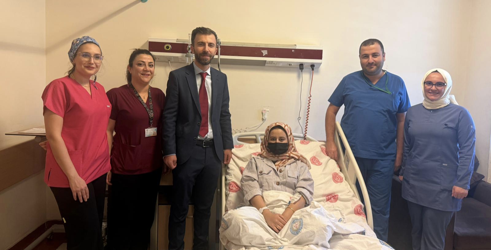 Nadir Görülen OHVIRA Sendromunda Başarılı Cerrahi Müdahale