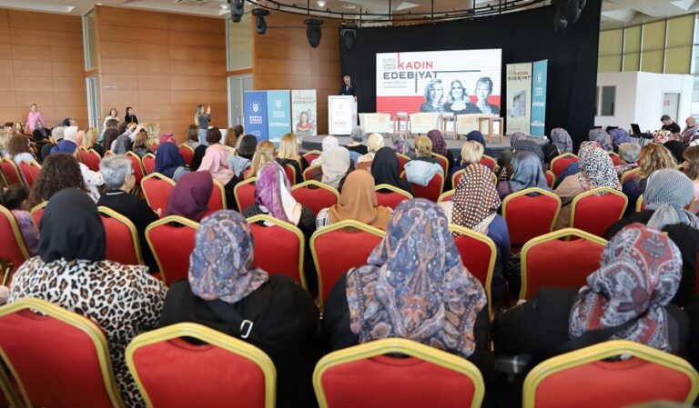 Bursa’da Kadın Gözünden Edebiyat