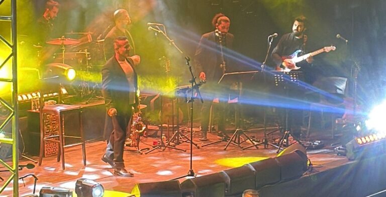 Mem Ararat’tan Şanlıurfa’da Unutulmaz Konser Coşkusu