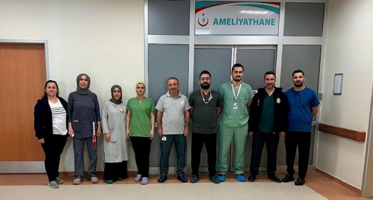 Hilvan Şehit Halit Şiltak Devlet Hastanesi’nde İlk Genel Cerrahi Ameliyatı Başarıyla Gerçekleştirildi