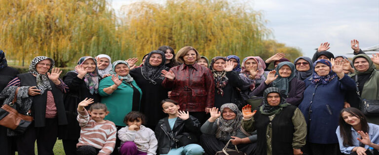Başkan Ünlüce Günyüzülü Kadınlarla Bir Araya Geldi