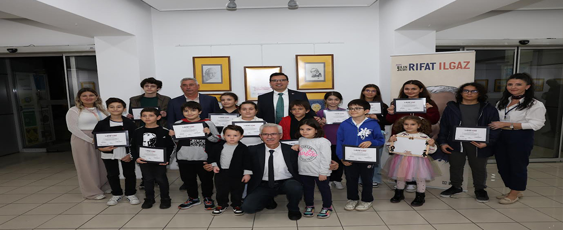 Rıfat Ilgaz’ın Öksüz Civciv’i Çocukların Karikatürlerinde Hayat Buldu