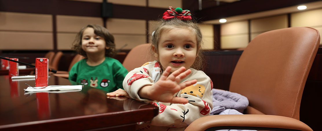 Minik Kalplerden Yeni Yıl Sürprizi!