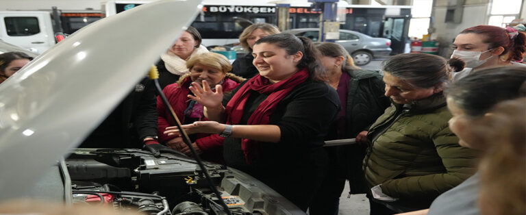 Büyükşehir’den Kadınlara İş Gücü Eğitimi!