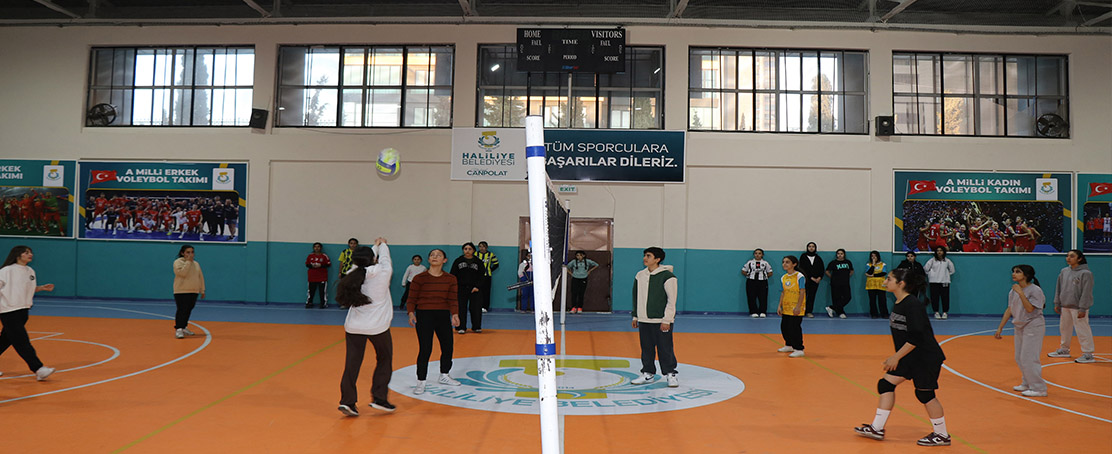 Basketbol Ve Voleybol Kursları Yoğun İlgi Görüyor!