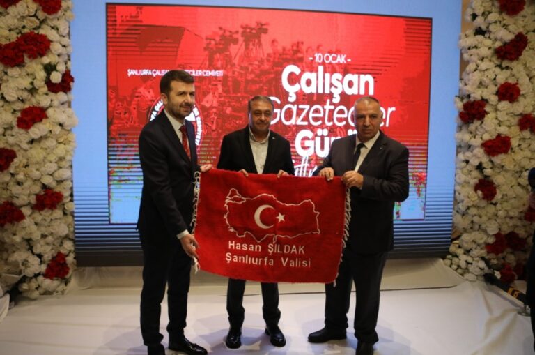 Şanlıurfa’da 10 Ocak Çalışan Gazeteciler Günü Coşkuyla Kutlandı