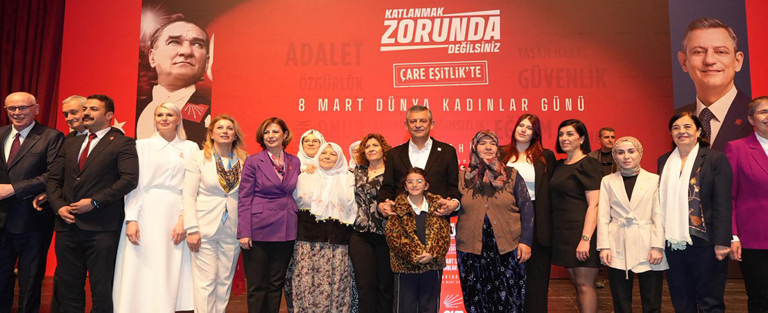 Başkan Ünlüce Kadınlarla Buluştu!