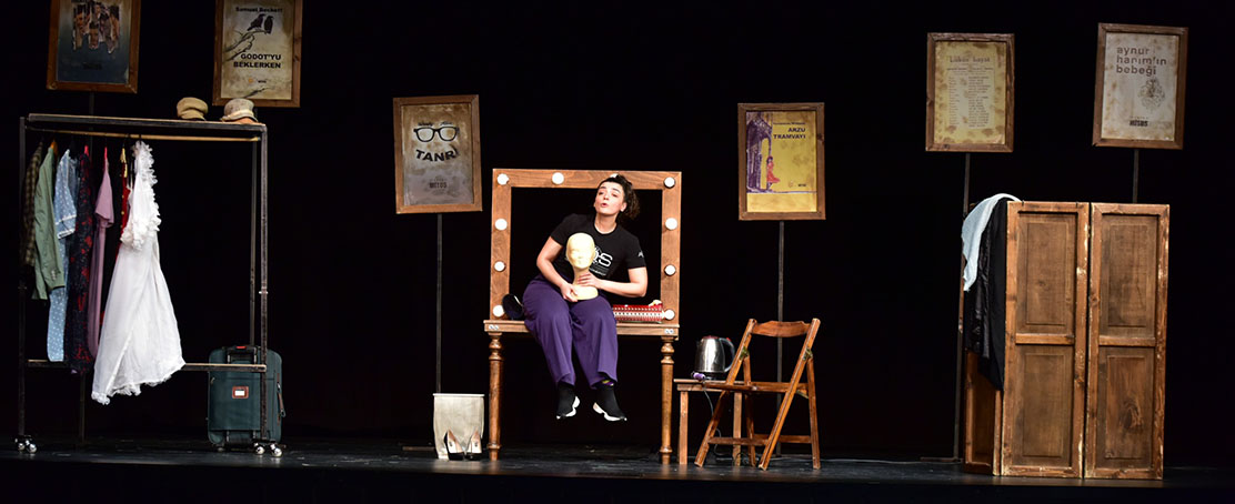 Ödüllü ‘Yan Rol” Ayakta Alkışlandı!