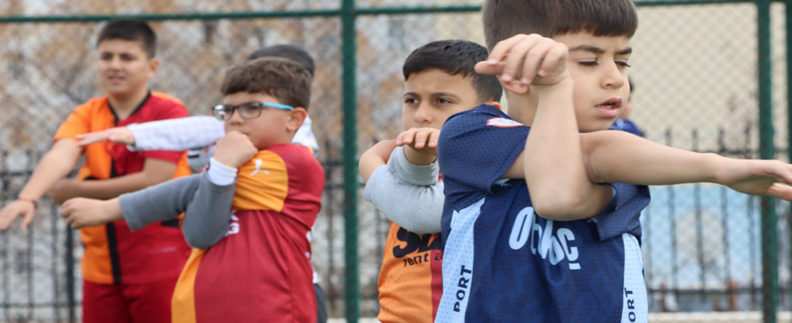 Çocuklar Sporla Büyüyor!
