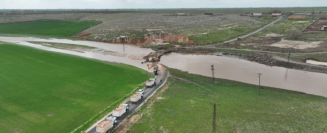 Büyükşehir Viranşehir’de Sel Hasarlarını Onarıyor!