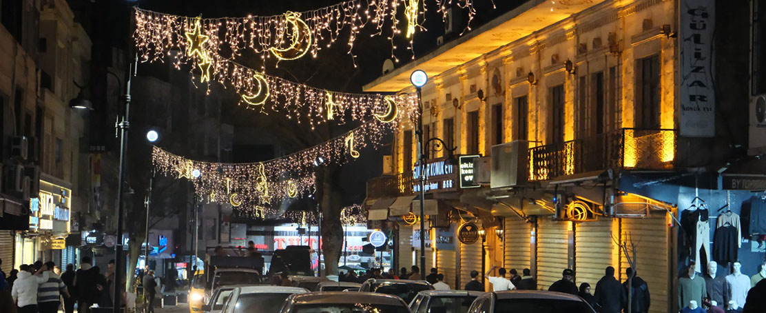 Divanyolu Daha Işıltılı Hale Geldi!