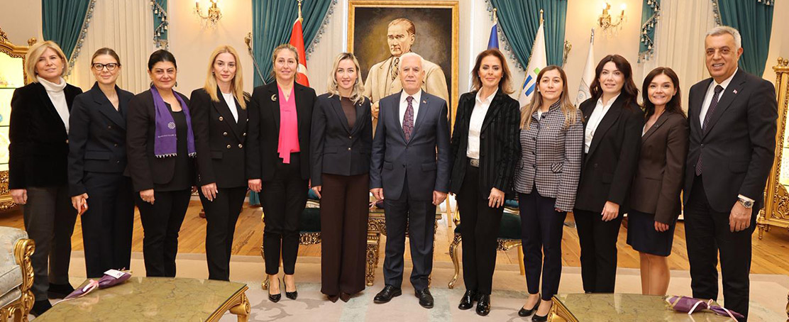 Başkan Bozbey’den ‘Sanayide Kadın Eli Projesi’ne destek!