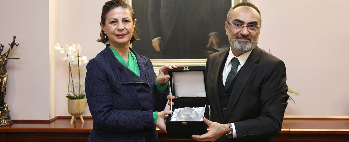 ELoGE Ödülü Başkan Takdim Edildi!