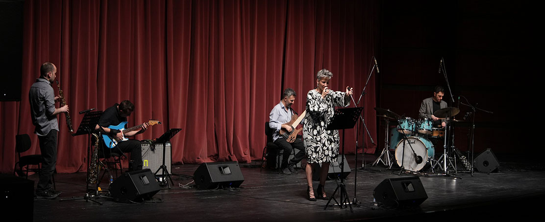 Caz ve Soul Rüzgarı Müzikseverleri Büyüledi!