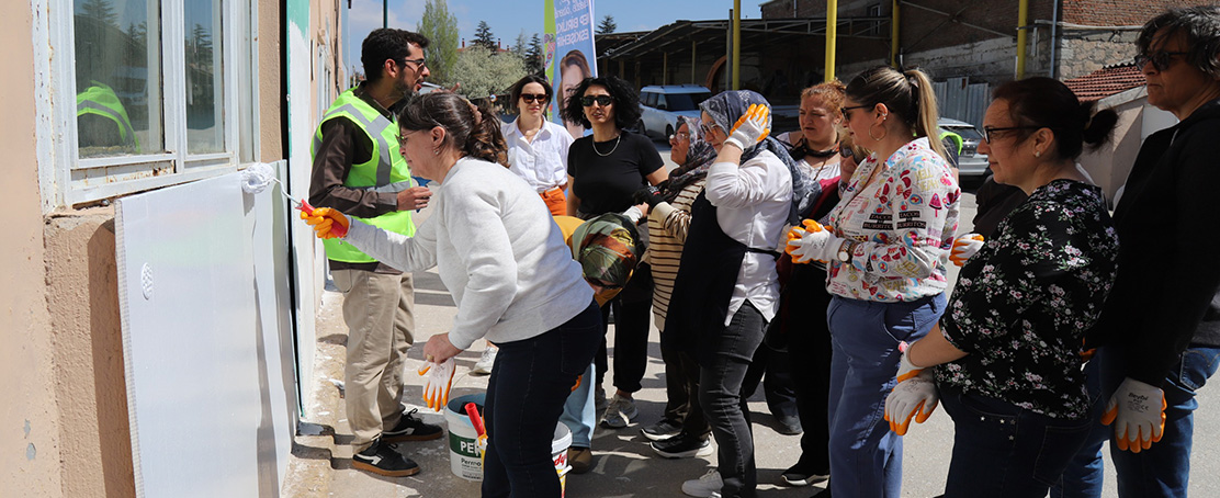 Alçı ve Boya Kursuna Yoğun İlgi!