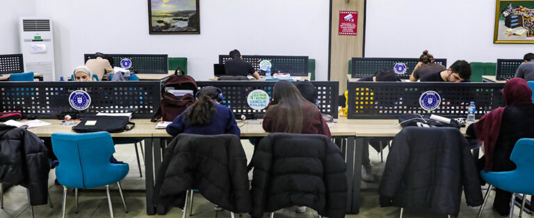 Büyükşehir’den Üniversite Adayları İçin Deneme Sınavı!