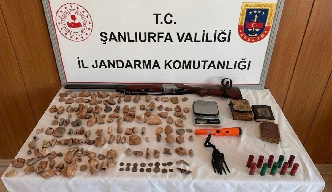Halfeti’de Tarihi Eser Operasyonu