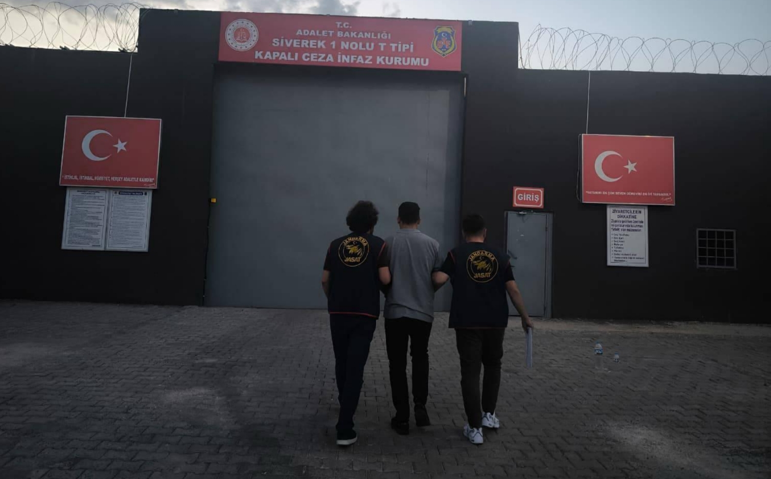 11 Ayrı Arama Kaydı Bulunan Dolandırı Siverek’te Yakalandı