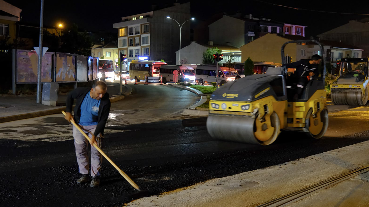 Şehir Uyurken Büyükşehir Mesaide!