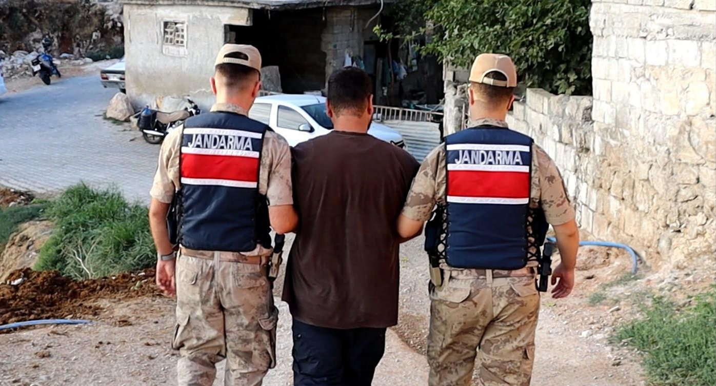 9 yıl 2 ay hapis cezası bulunan şahıs yakalandı