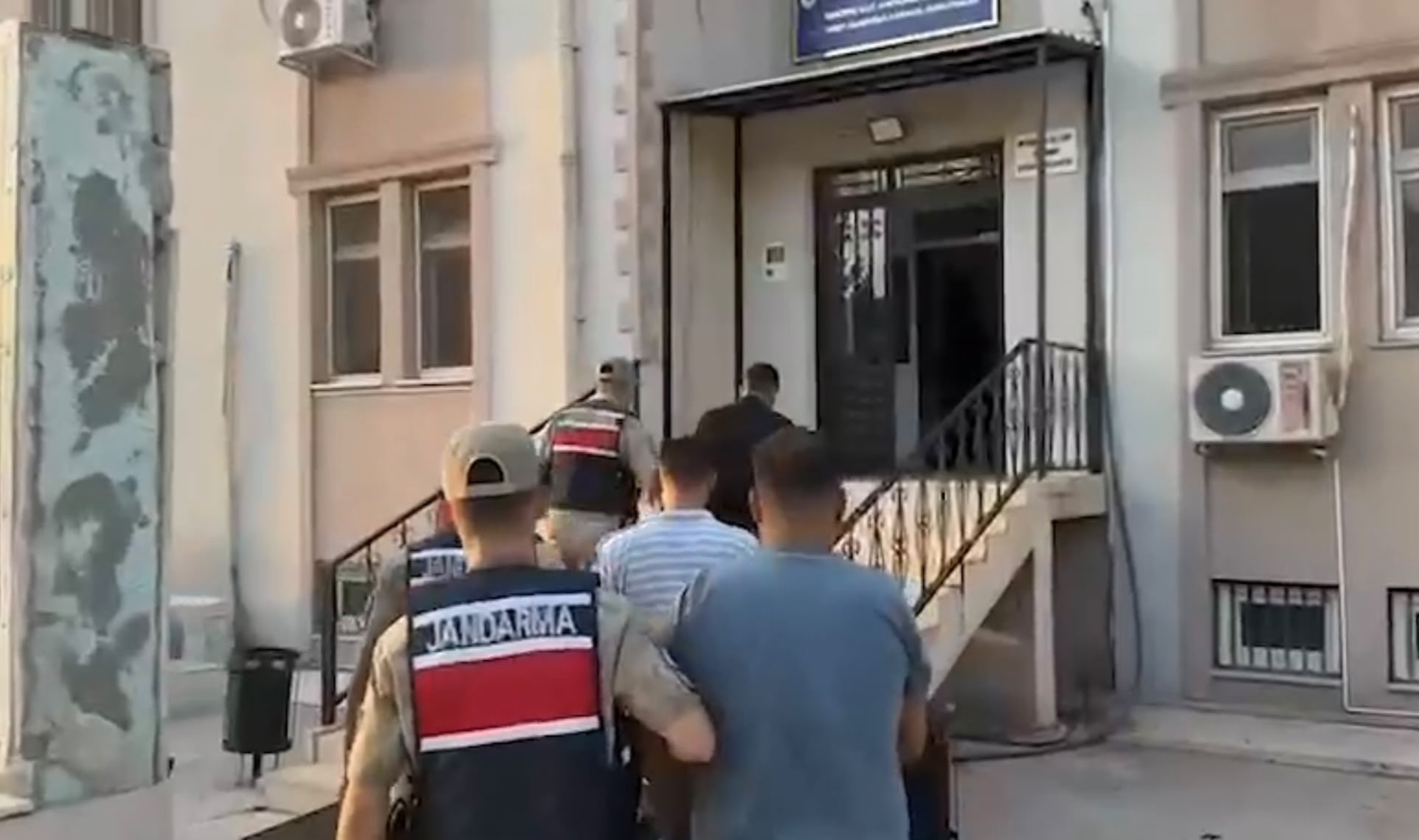 Şanlıurfa’da 1 ton 100 kilo fıstık hırsızlığı aydınlatıldı: 4 kişi tutuklandı