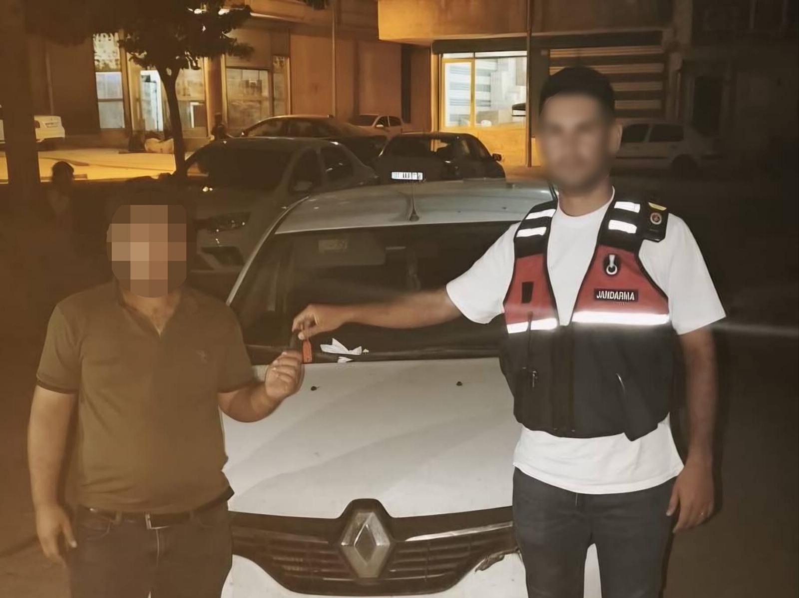 Harran’da çalınan araç, şüpheliyle birlikte bulundu